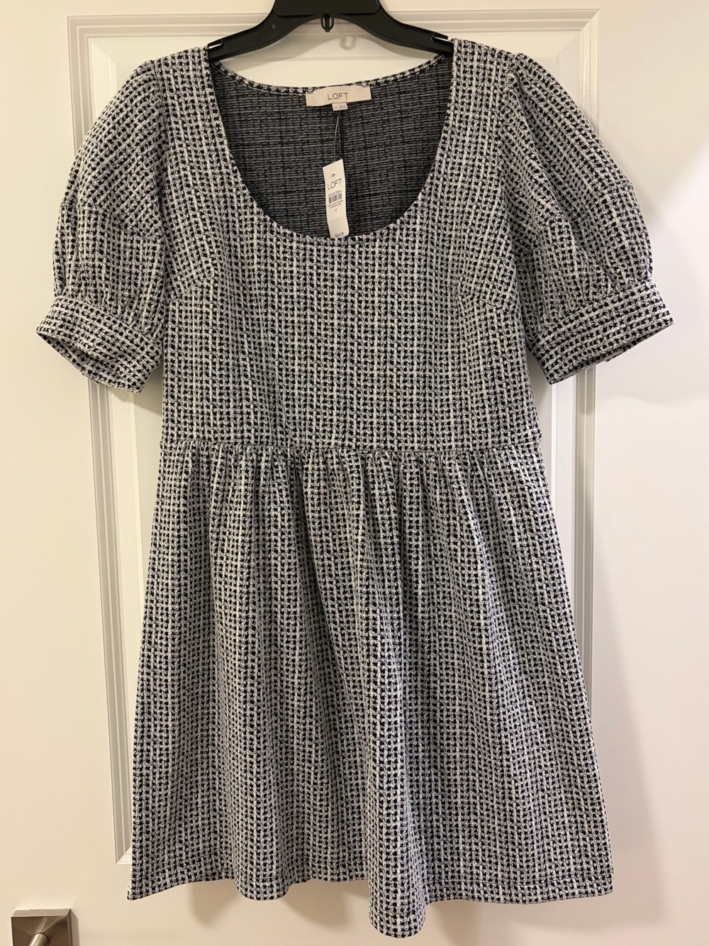 LOFT Black and White Patterned Short Sleeve Dress